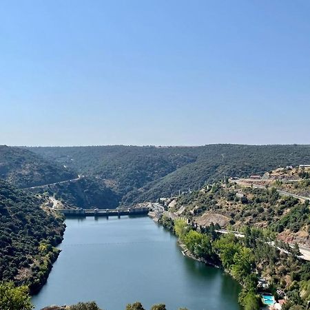 Pensao Vista Bela Hotell Miranda do Douro Eksteriør bilde