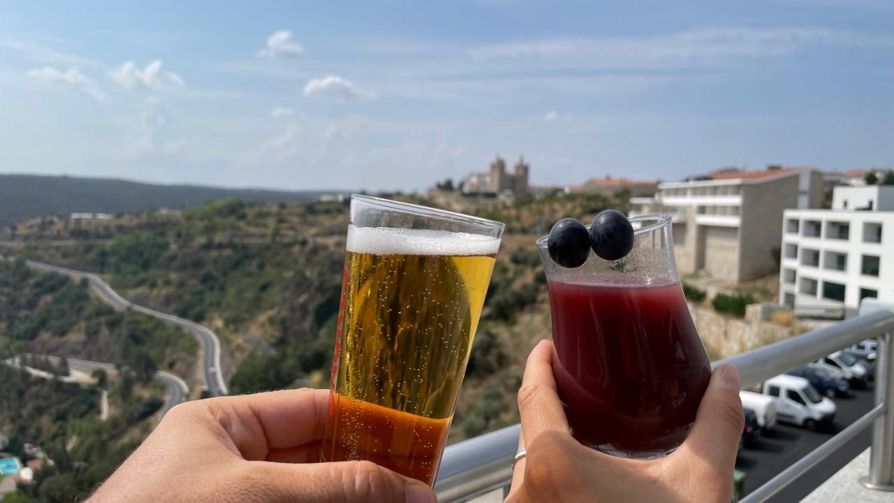 Pensao Vista Bela Hotell Miranda do Douro Eksteriør bilde