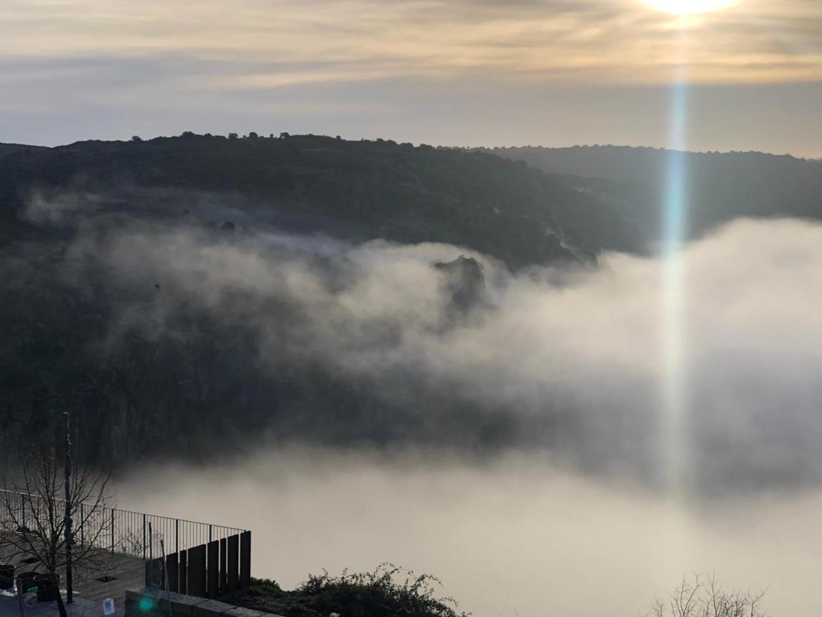Pensao Vista Bela Hotell Miranda do Douro Eksteriør bilde